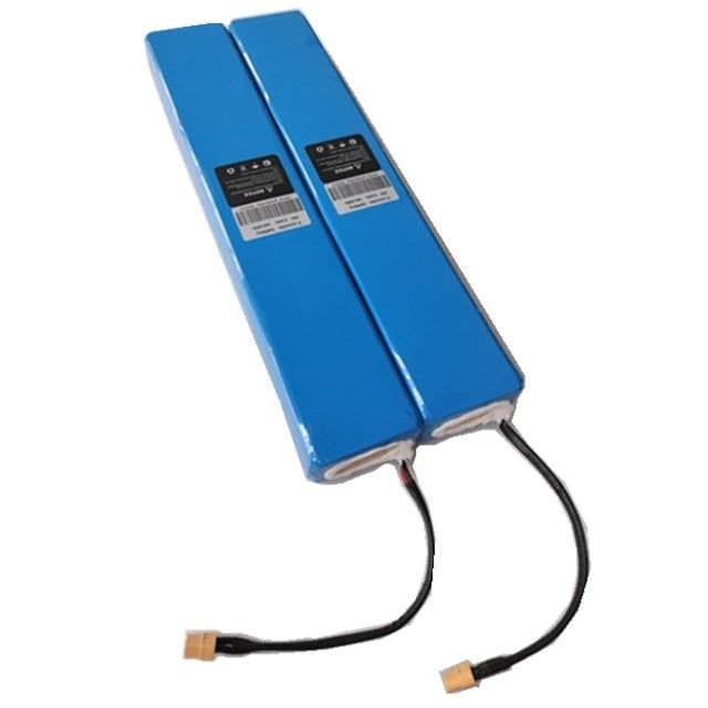 Özel 18650 liyon pil paketi 13s3p 48 Volt 9.6ah Elektrikli Scooter Pil Paketi 3200mAh Hücre