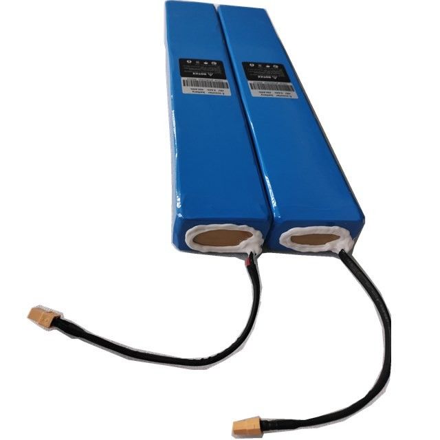 Özel 18650 liyon pil paketi 13s3p 48 Volt 9.6ah Elektrikli Scooter Pil Paketi 3200mAh Hücre