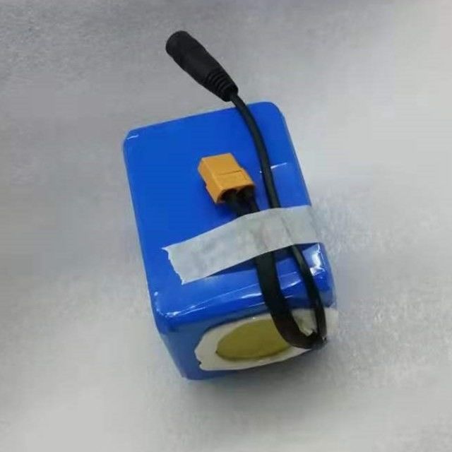 12 Volt 10ah Lityum Pil Paketi 18650 Seride XT60 boşaltma fişine sahip 3 hücre