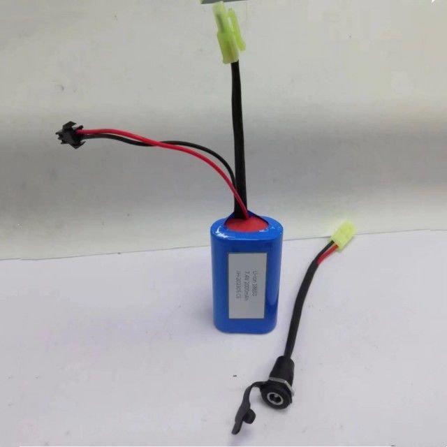 Özel 18650 Li-Ion Pil Paketi 2 hücre seri içinde Fıçı Bağlayıcısı DC5521 Kadın