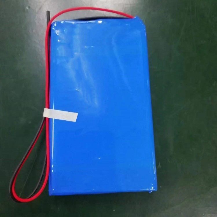 3.7V 10Ah Polimer Pil Paketi 37Wh 5A Hızı 6767100-1C 1S2P İzleme Cihazı İçin