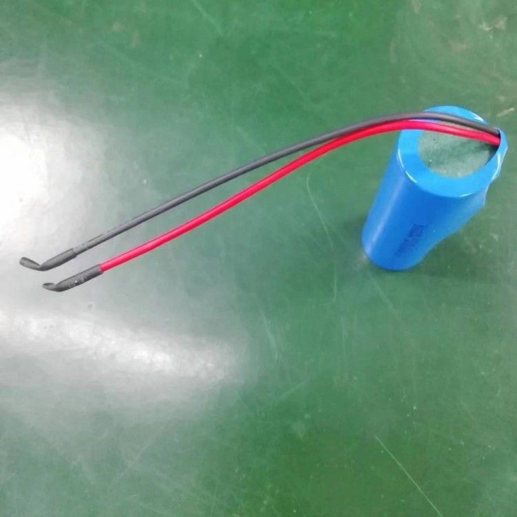 3.7V 5000mAh 21700 PCB ve Elektronik Cihazlar için 20 AWG Liderleri