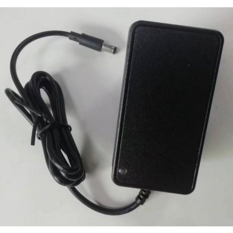 12.6v 3a Ac Dc Adaptör Şarj Aracı Avrupa Standart Plug Dc5.5x2.1mm Erkek