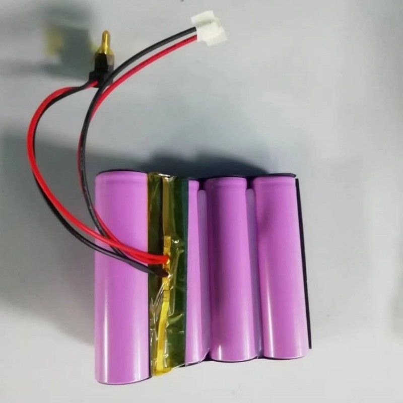 Özel 3500mah 1S5P 18650 Pil Paketi 3.7V 17.5Ah USB-C Plug ile İzleme Cihazı