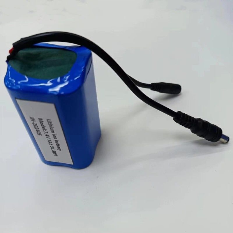LED Çizgi Işık Bataryası 7.4V Maksimum Kapasite 4 hücre için 18650 Batarya DC fişle
