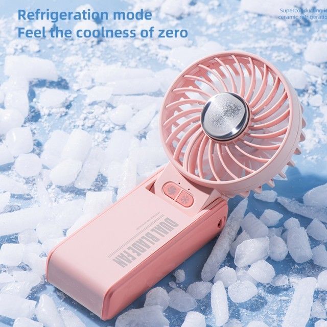 Kişiselleştirilmiş Mini Çift Fan Blade Çift Motor 180 derece Super iletken buz porselen soğutma ile Katlanabilir El Ventilatörü