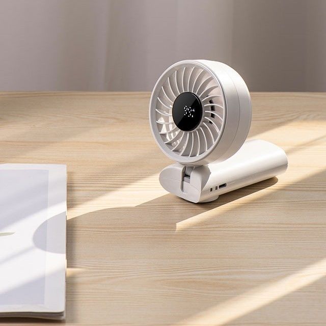 LED Dijital Ekran Pille İşletilen El Ventilatörü Asma Boynuz Ventilatörü Elektrik Ventilatörler Seyahat için El Katlanabilir