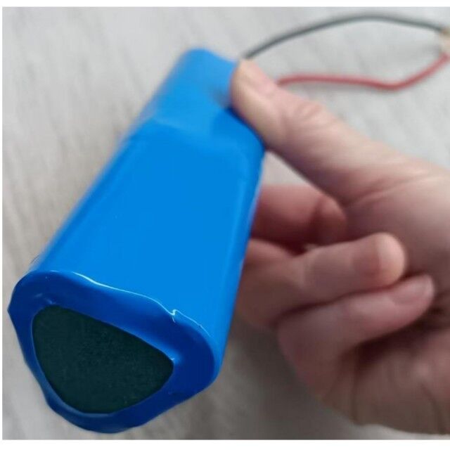 Özel Üçgen Pil Paketi 18650 6s1p 22.2V Masaj tabancası için 3500mAh pil